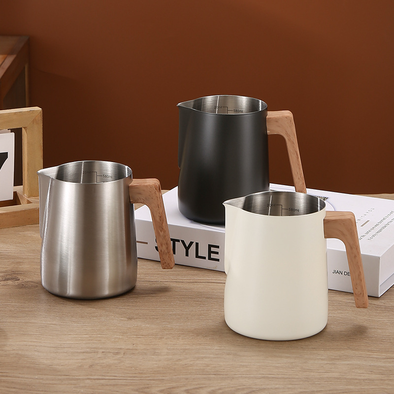 Barista Milk Jug - Koffiemelkopschuimerkan 304 roestvrij staal met schaalverdeling,